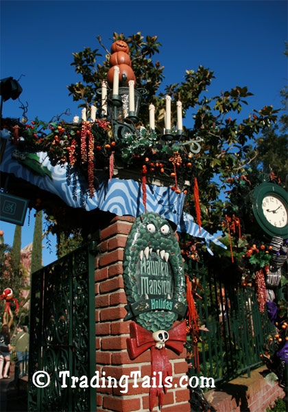 /Info_Pages/I__30-622201351605PM__6-HauntedMansion.jpg